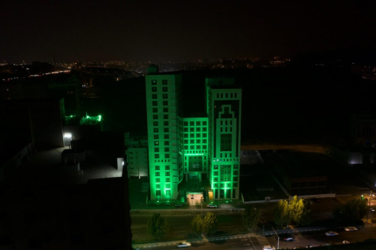 تتوشح